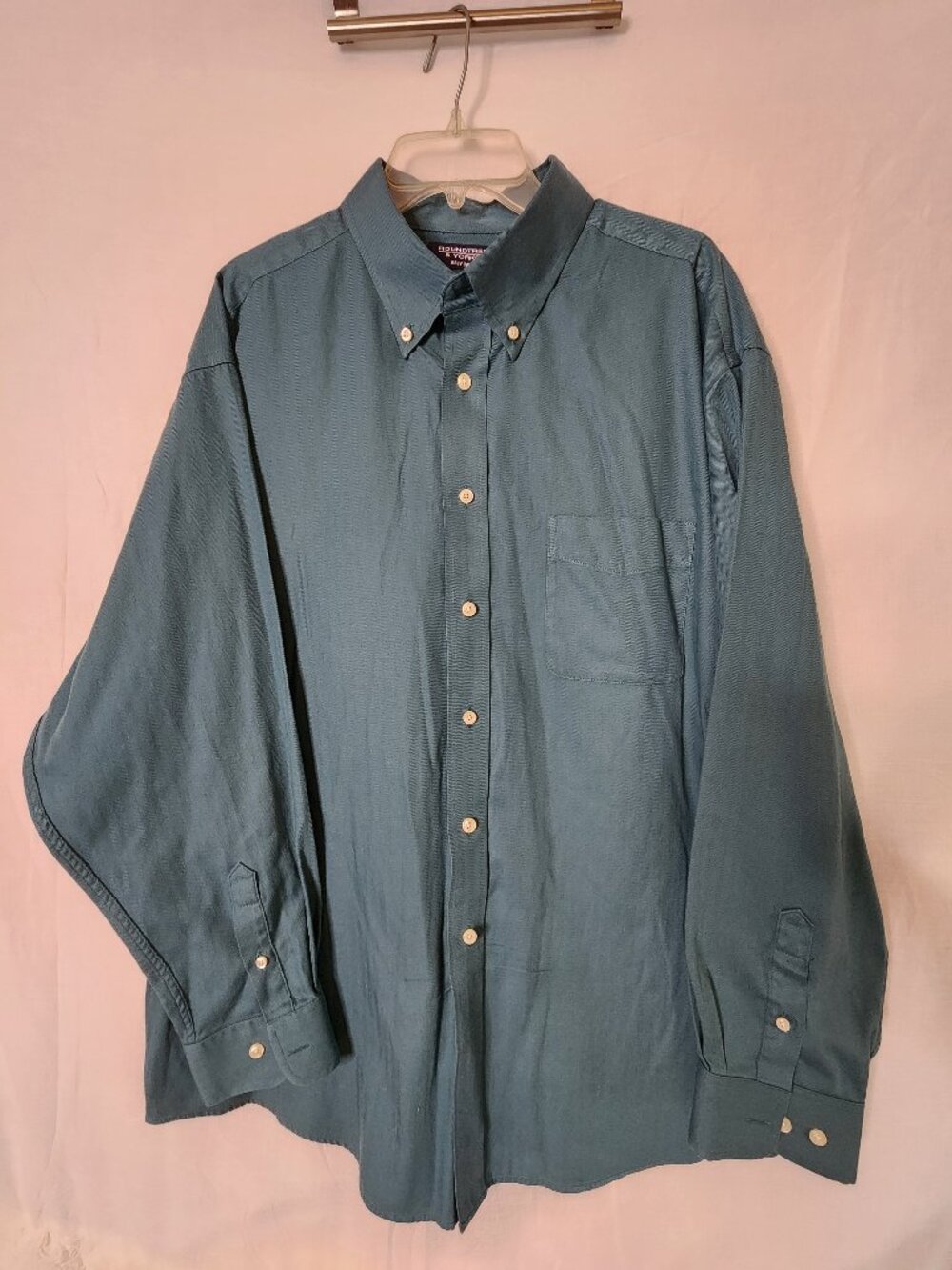 Roundtree & Yorke Easy Care XXL Long Sleeve Shirt – 60/40 Cotton/Poly Blend